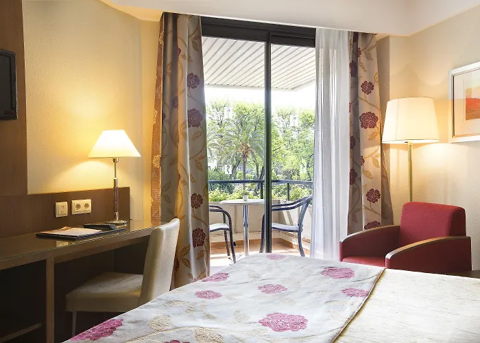 Hipotels Sherry Park 4*