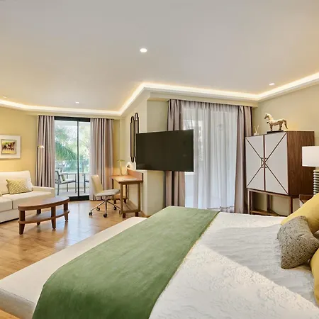 מלון Hipotels Sherry Park 4*