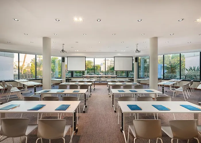 ヒポテルズ シェリー パーク ヘレス