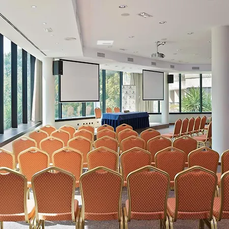 ヒポテルズ シェリー パーク