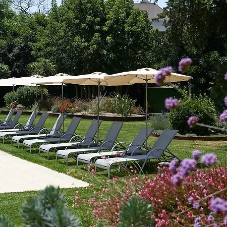 ヒポテルズ シェリー パーク 4*